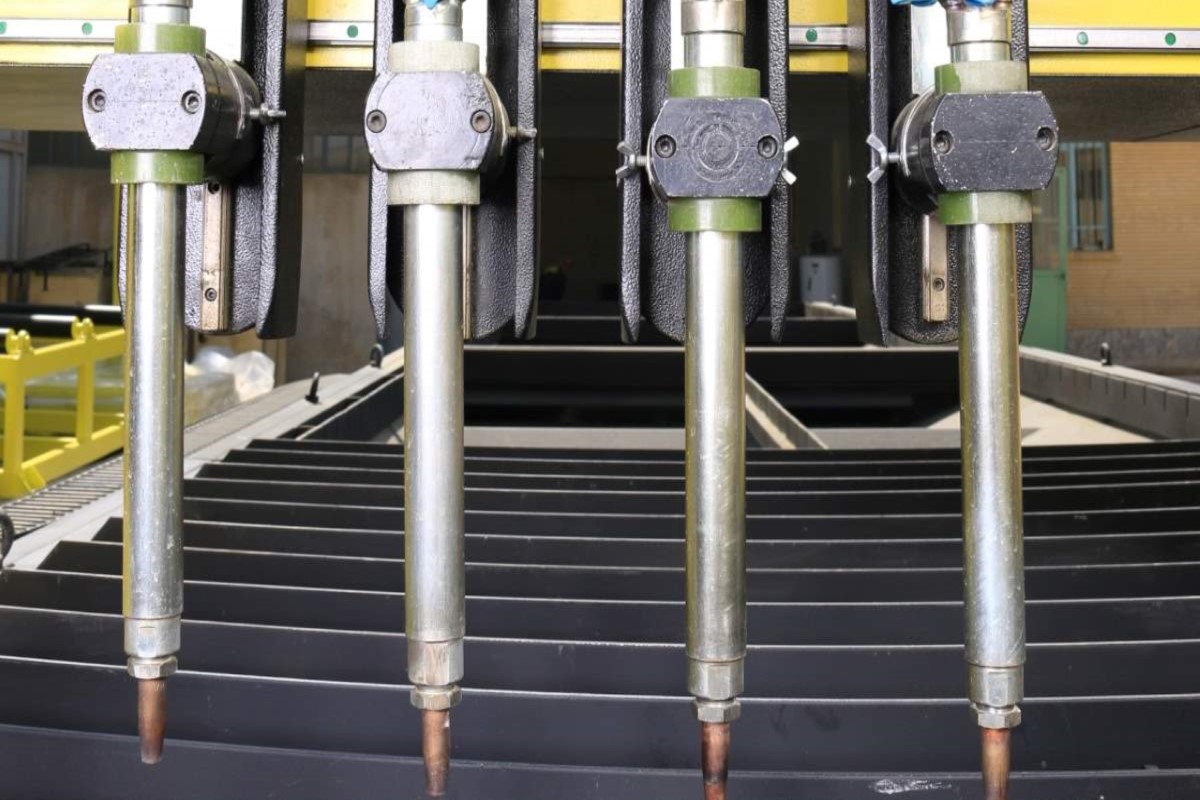 دستگاه برش سی ان سی ورق و لوله کارا 2.5*6