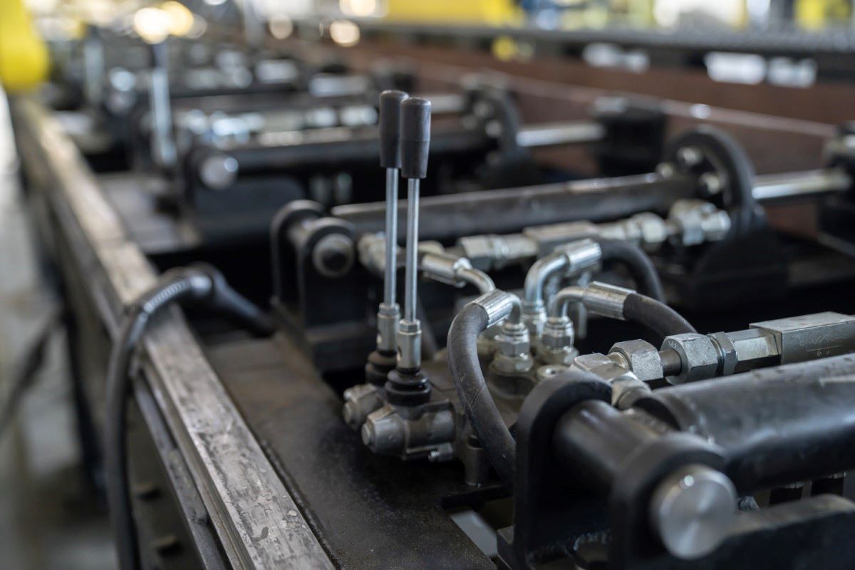 دستگاه مونتاژ شاسی تریلی