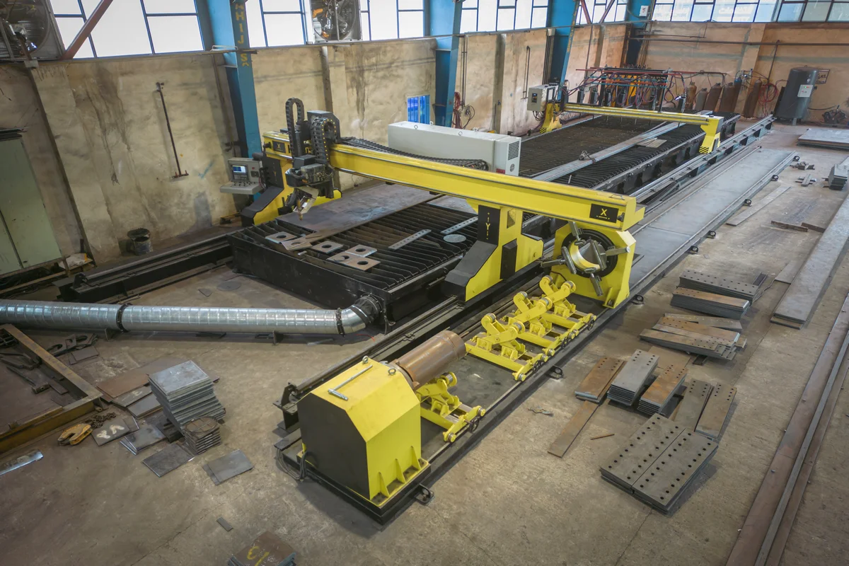 دستگاه برش سی ان سی کارا 2.5*6